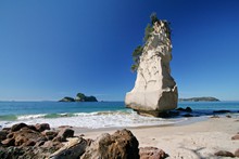 Cathedral Cove - No 08